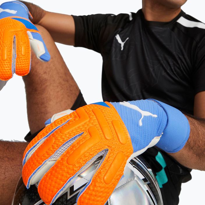 PUMA Future Pro Sgc orange and blue goalkeeper's gloves 041843 01 5
