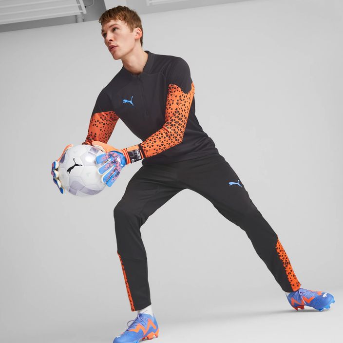 PUMA Ultra Ultimate1 NC goalkeeper's gloves ultra orange/blue glimmer 8