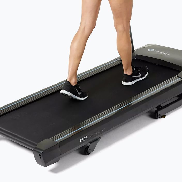 Horizon Fitness T202 electric treadmill black 5