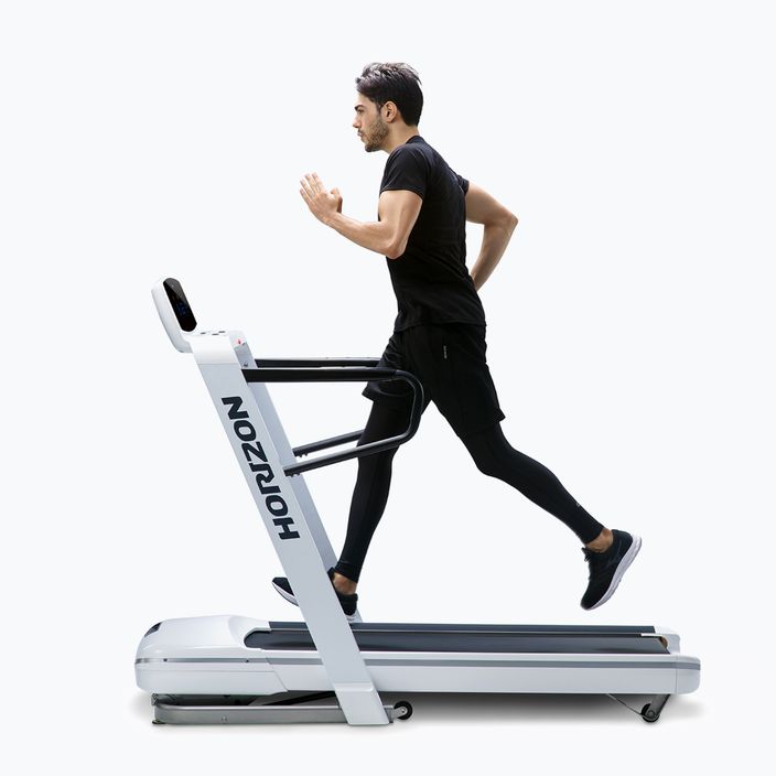 Horizon Fitness Omega Z 100945 electric treadmill 5
