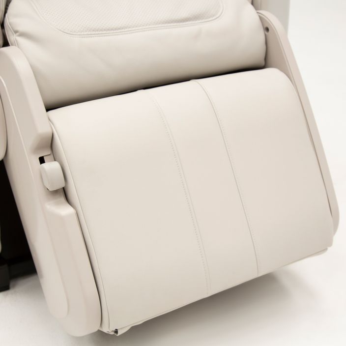 SYNCA Kagra ivory massage chair 20