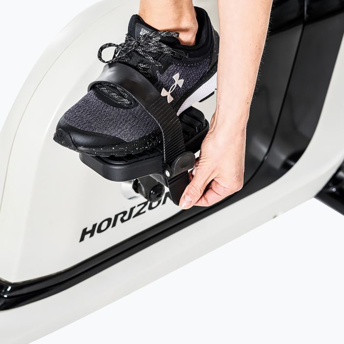 Horizon Fitness Comfort 8.1 stationary bike 4