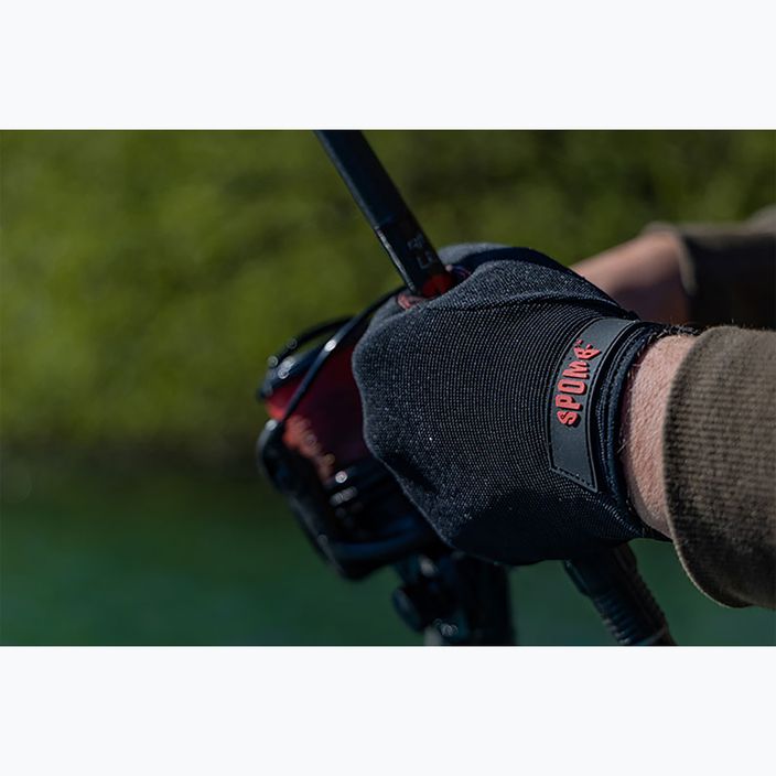 Spomb Pro black fishing gloves 9