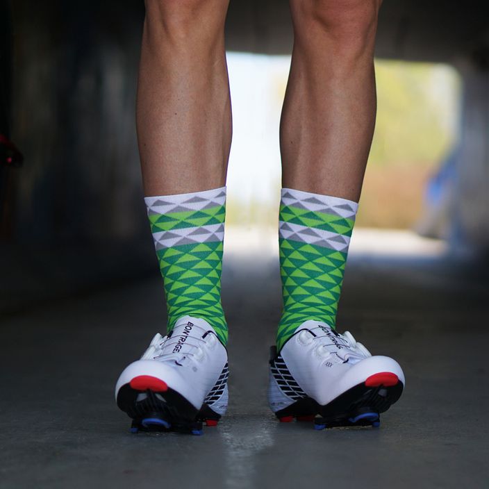 Luxa Asymmetric cycling socks green LUHE19SAMGS 6