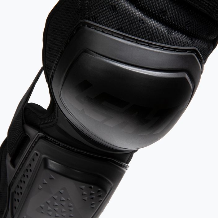 Leatt 3.0 EXT knee protectors black 5019210110 3