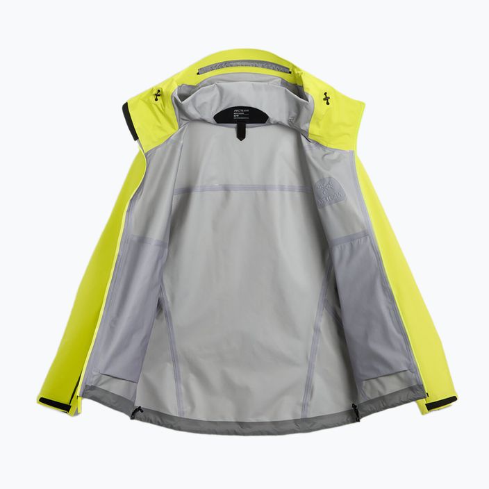 Men's Arc'Teryx Beta LT sprint rain jacket 11