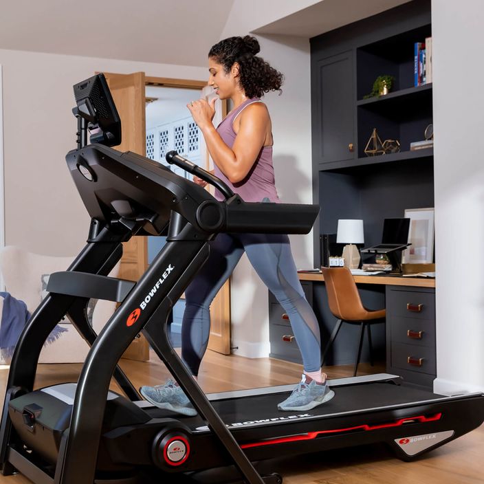 Bowflex T25 electric treadmill 100911 9