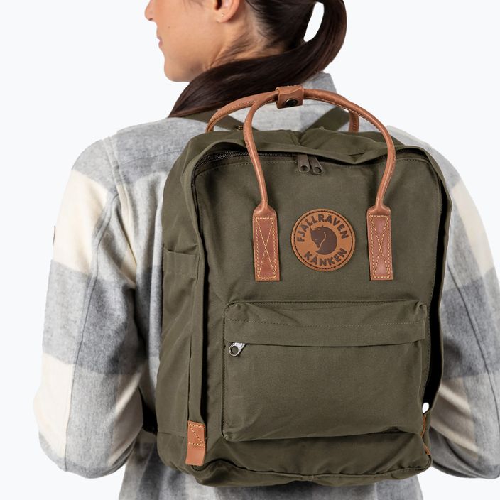 Fjällräven Kanken No. 2 16 l dark olive daypack 4