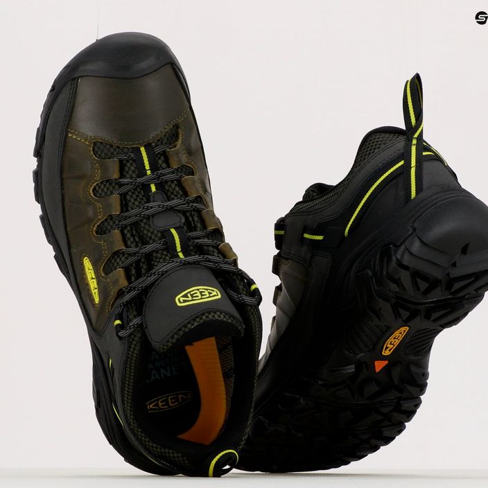 Men's trekking boots KEEN Targhee III Wp green-black 1026860 16