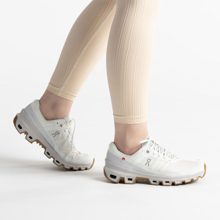Women's On Cloudventure trail shoes white 3299255 2