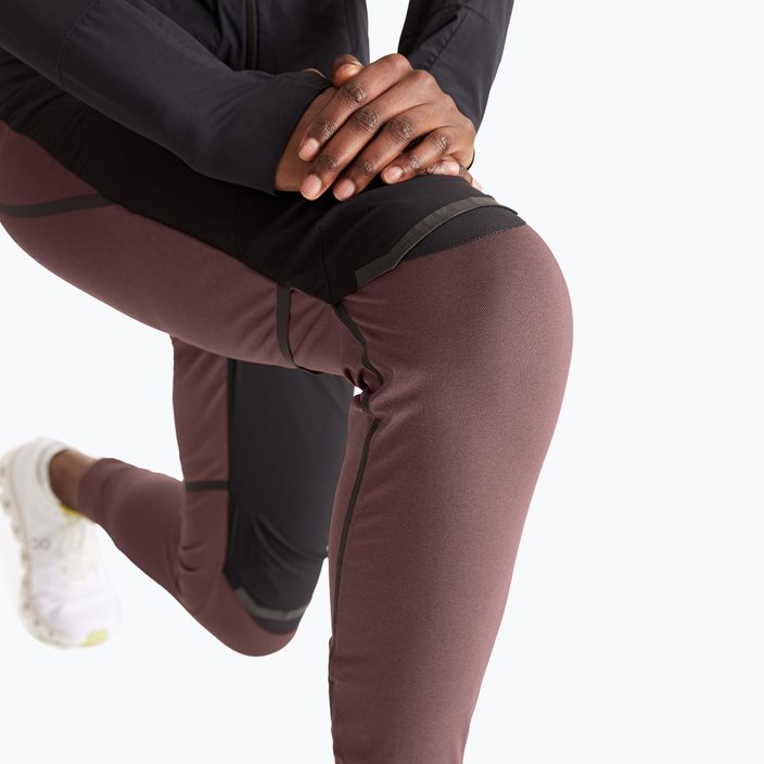 Women's On Running grape/black running trousers 4