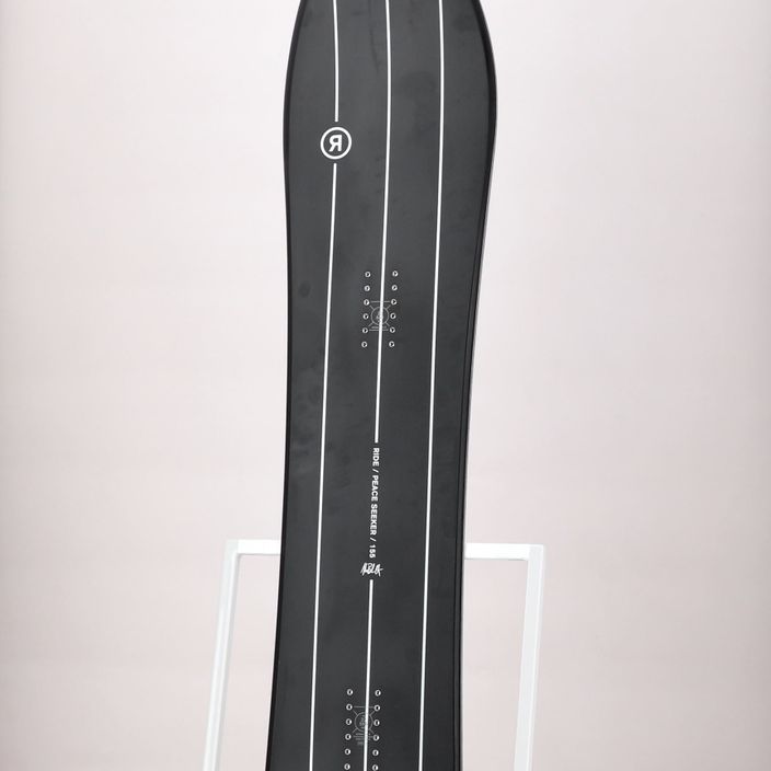 RIDE Peace Seeker snowboard black and white 12G0029 12