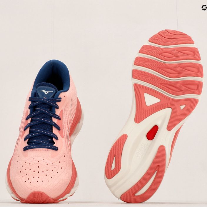 Women's running shoes Mizuno Wave Sky 6 pink J1GD220273 13
