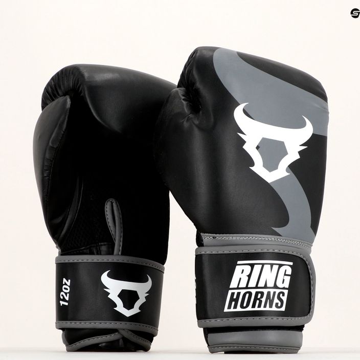 Ringhorns Charger boxing gloves black RH-00001-001 12