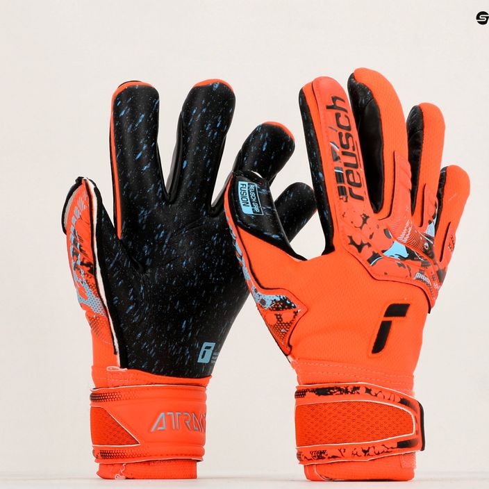 Reusch Attrakt Fusion Finger Support Guardian Junior children's goalkeeper gloves red 5372940-3333 8