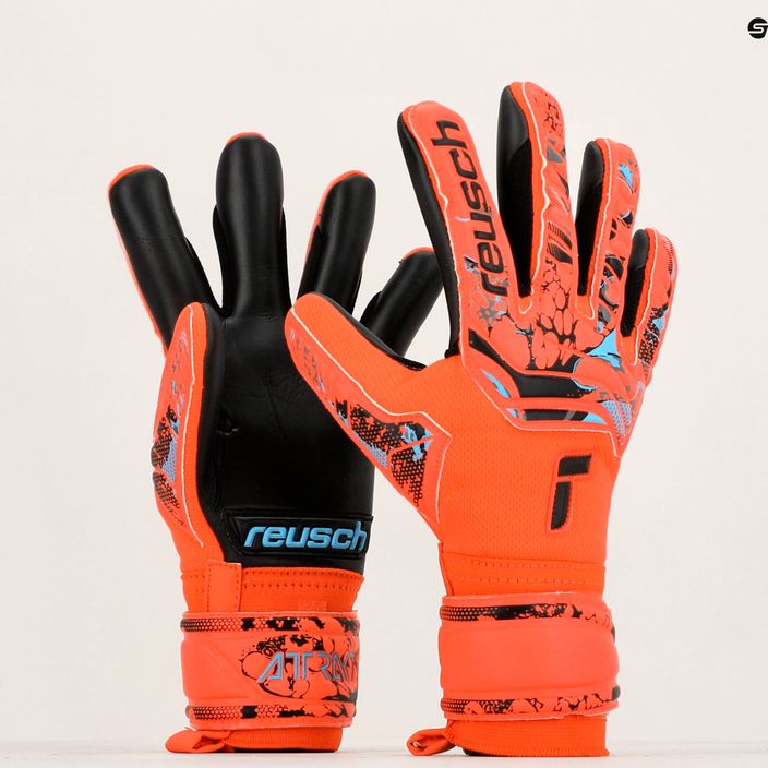 Reusch Attrakt Grip Evolution goalkeeper gloves red 5370825-3333 8