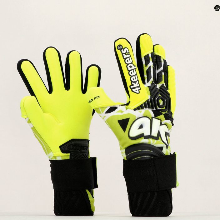 4Keepers Neo Focus Nc Jr children's goalkeeper gloves green 11