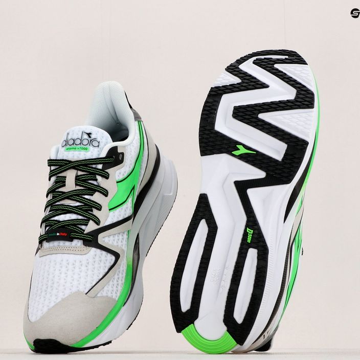 Men's running shoes Diadora Atomo V7000 colour DD-101.179073-C6030 19
