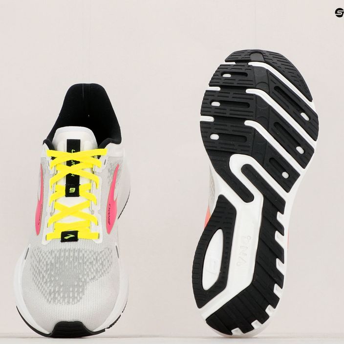 Brooks Launch 9 women's running shoes white 1203731B148 16
