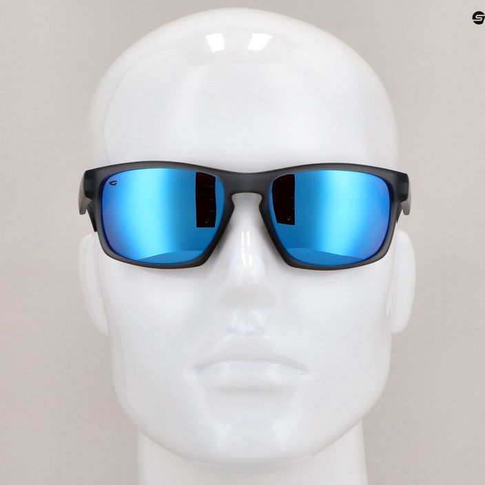 GOG Logan fashion matt cristal grey / polychromatic white-blue sunglasses E713-2P 9