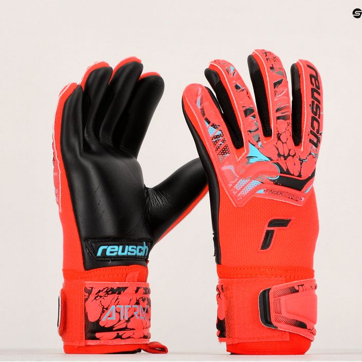 Reusch Attrakt Grip Evolution Finger Support Junior children's goalkeeper gloves red 5372820-3333 9