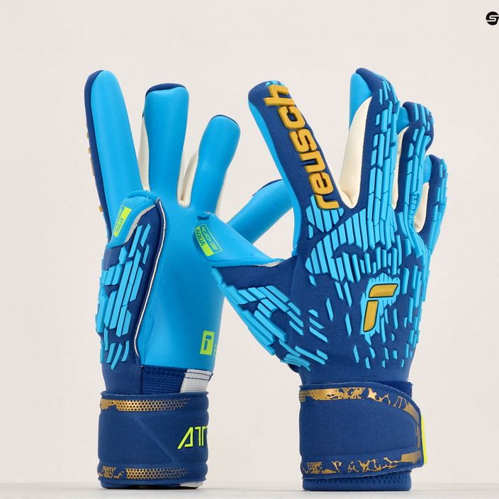 Reusch Attrakt Freegel Aqua Windproof goalkeeper's gloves blue 5370459-4433 9
