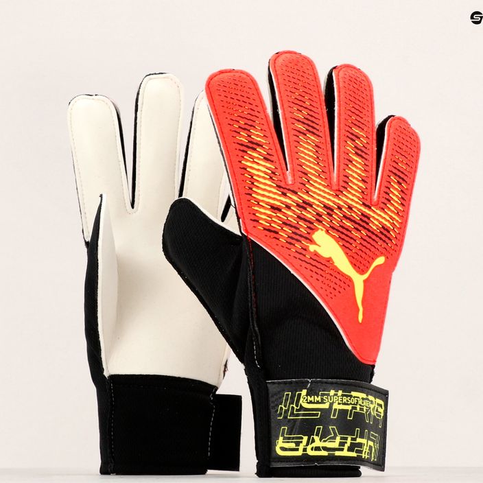 PUMA goalkeeper's gloves Ultra Grip 4 RC orange 041817 02 7