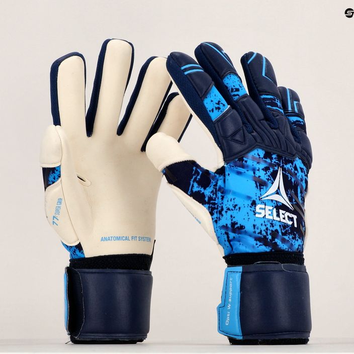 Goalkeeper's gloves SELECT 77 Super GRIP V22 blue and white 500062 7