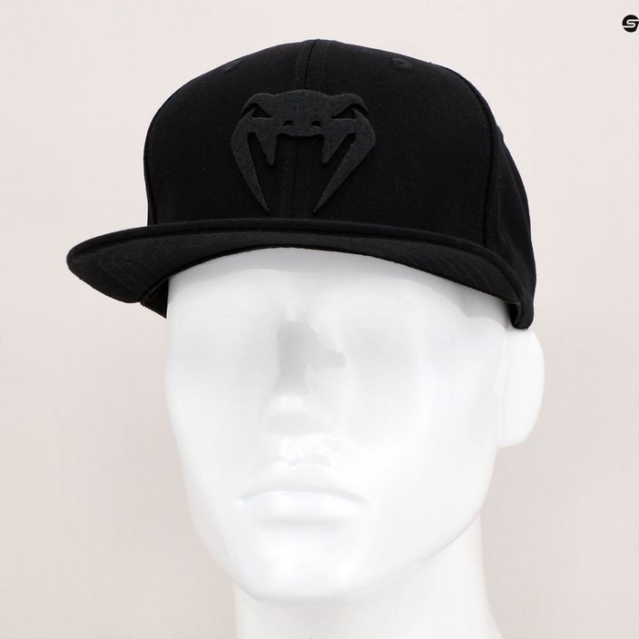 Venum Classic Snapback cap black 03598-114 3