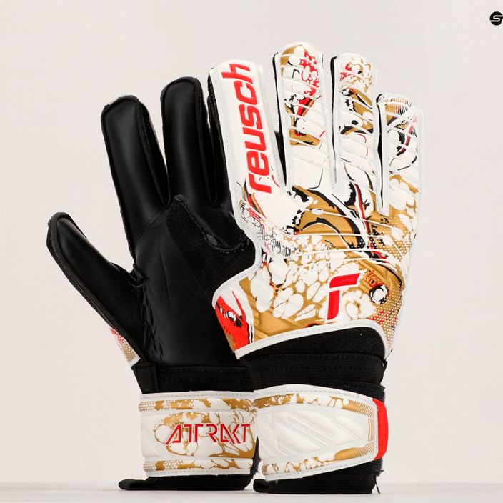 Reusch Attrakt Solid goalkeeper gloves white 5370515-1131 10