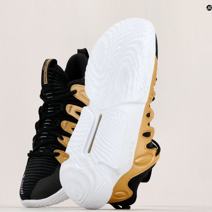 Under Armour women's basketball shoes W Flow Breakthru 4 black/metallic gold/white 12