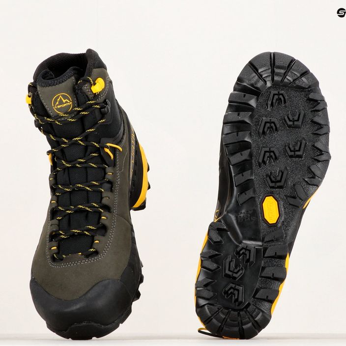 Men's trekking boots La Sportiva TX5 Gtx carbon/yellow 18