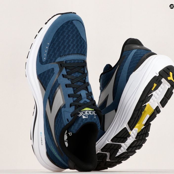 Men's running shoes Diadora Mythos Blushield 8 Vortice blue opal/silver dd/white 18
