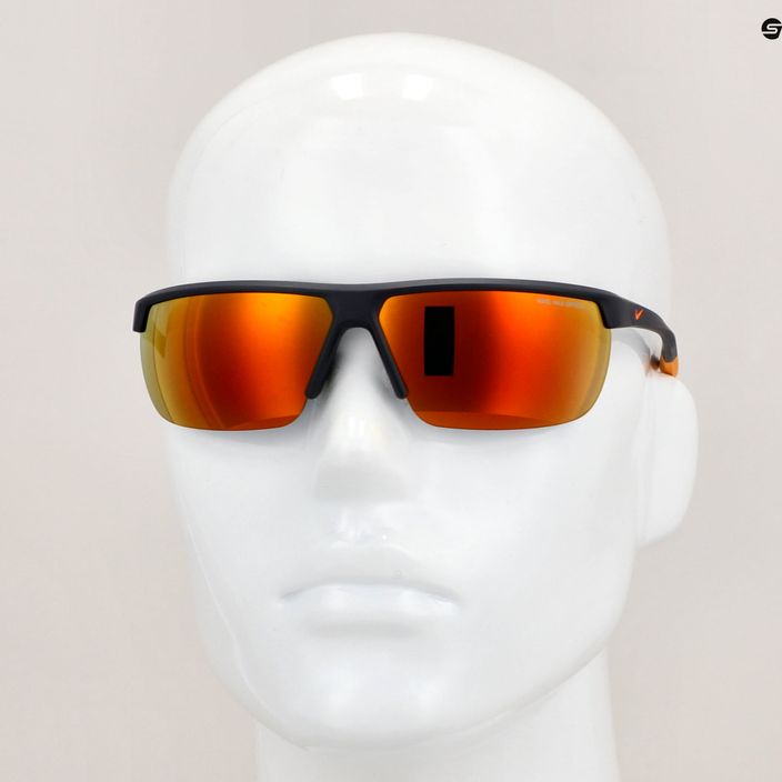 Nike Tempest matte gridiron/total orange brown w/orange sunglasses 8