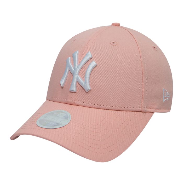 New Era Female League Essential 9Forty New York Yankees pastel pink cap 2