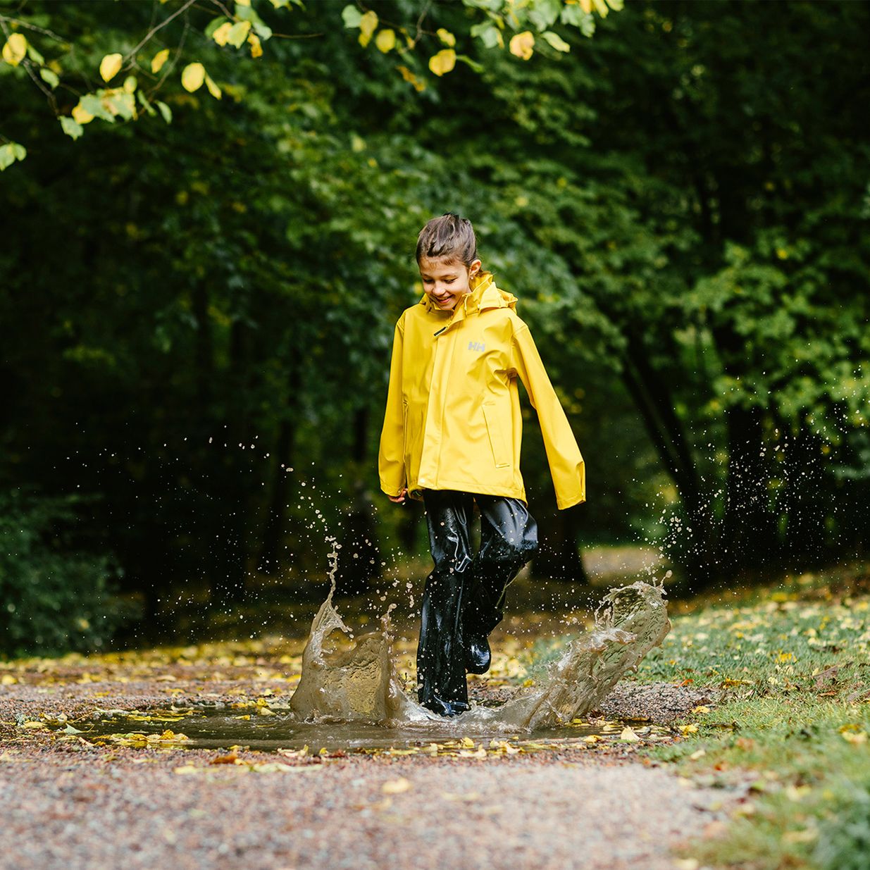 Helly Hansen children's sailing jacket Moss essential yellow 11