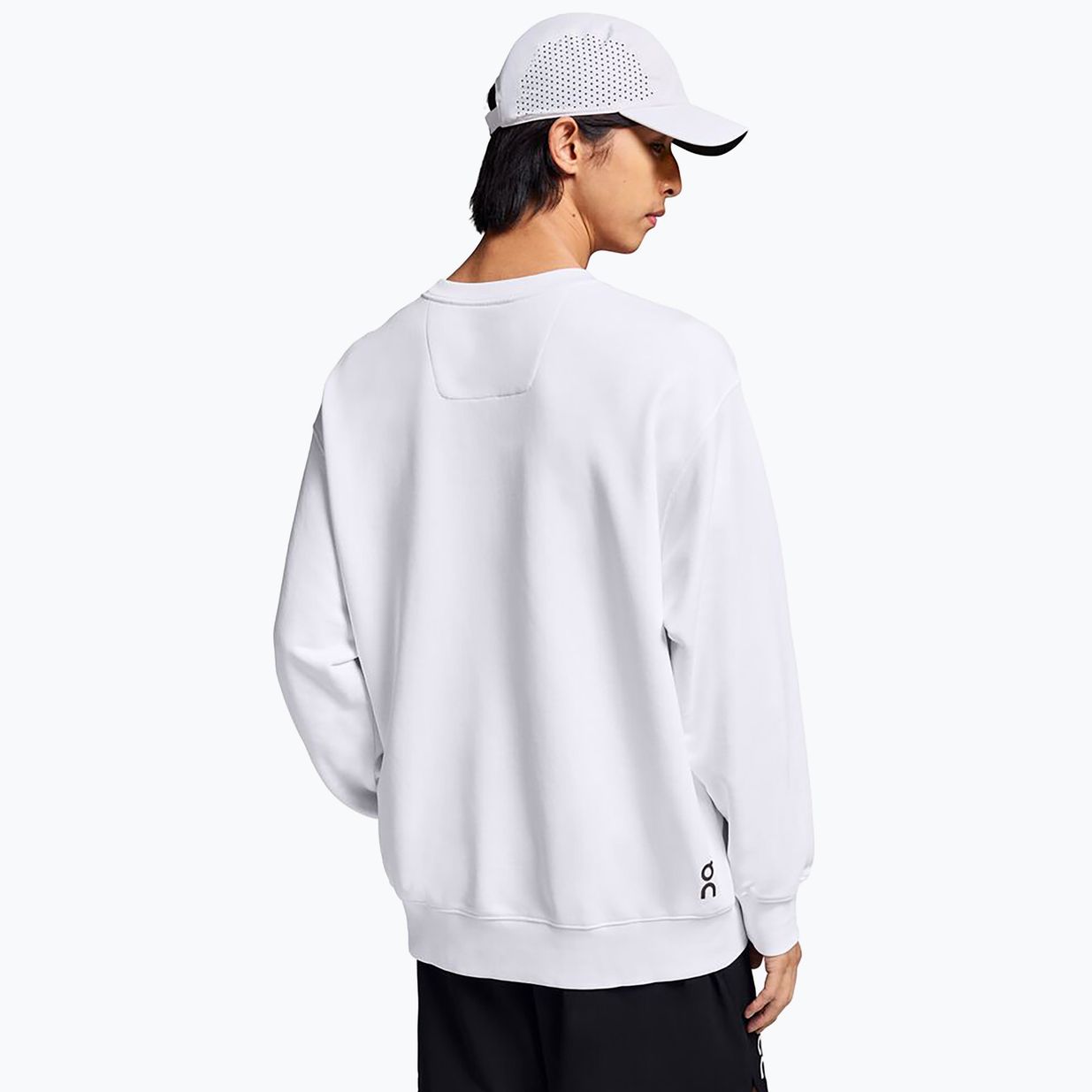 Men's On Running Club Crew sweatshirt white 3