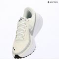Women's running shoes Nike Revolution 8 sail/white/black/metallic silver 18