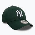 New Era League Essential 9Forty New York Yankees baseball cap dark green