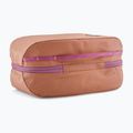 Travel organiser Patagonia Black Hole Cube 6 l peach sherbet 2