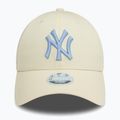 New Era League Essential 9Forty New York Yankees baseball cap light beige 2