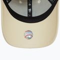 New Era League Essential 9Forty New York Yankees baseball cap light beige 5