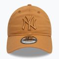 New Era League Essential 920 New York Yankees dark beige baseball cap 2