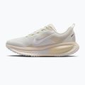 Women's running shoes Nike Vomero 18 ESS summit white/chalk/sea glass/white 9