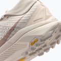 Women's running shoes Nike ACG Zegama cream ii/light orewood brown/diffused taupe 4