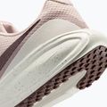 Women's running shoes Nike Revolution 8 SE silt red/white-particle rose-tattoo 4