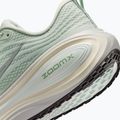 Women's running shoes Nike Vomero Plus light silver/metallic silver 4