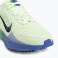 Nike Vomero running shoes 18 volt tint/black spruce 7