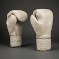 Boxing gloves Venum Impact Classic Boxing ivory 2