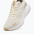 Women's running shoes PUMA Skyrocket Lite Engineered frosted ivory/gold 12